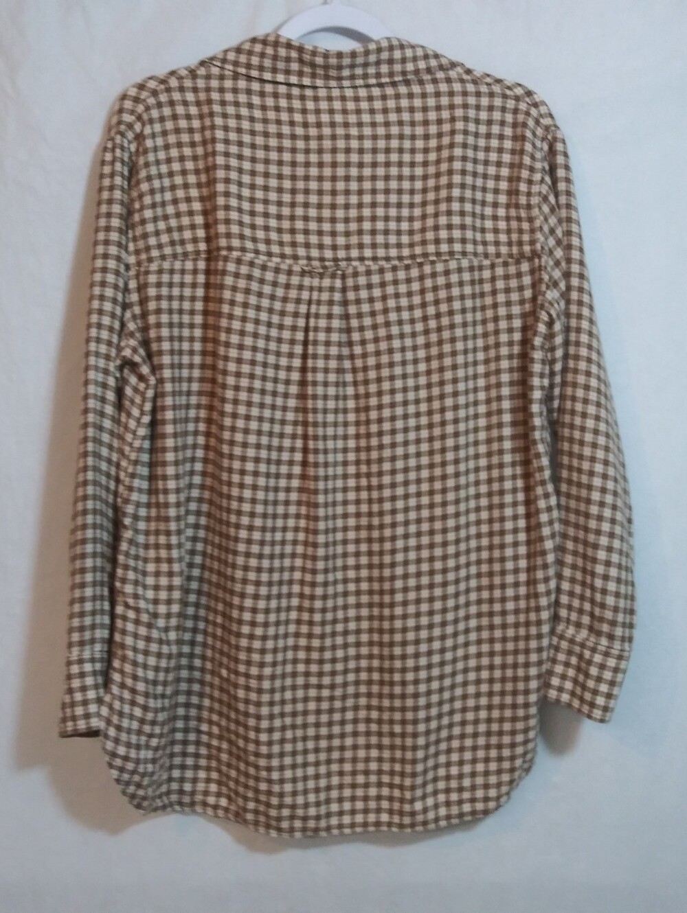 American Eagle Soft Plaid Button-Up Shirt in Brown Cream Oversized Relaxed Sz S - Picture 7 of 7
